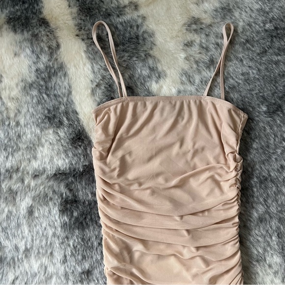 PRETTY LITTLE THING - Dress - Picture 2 of 2